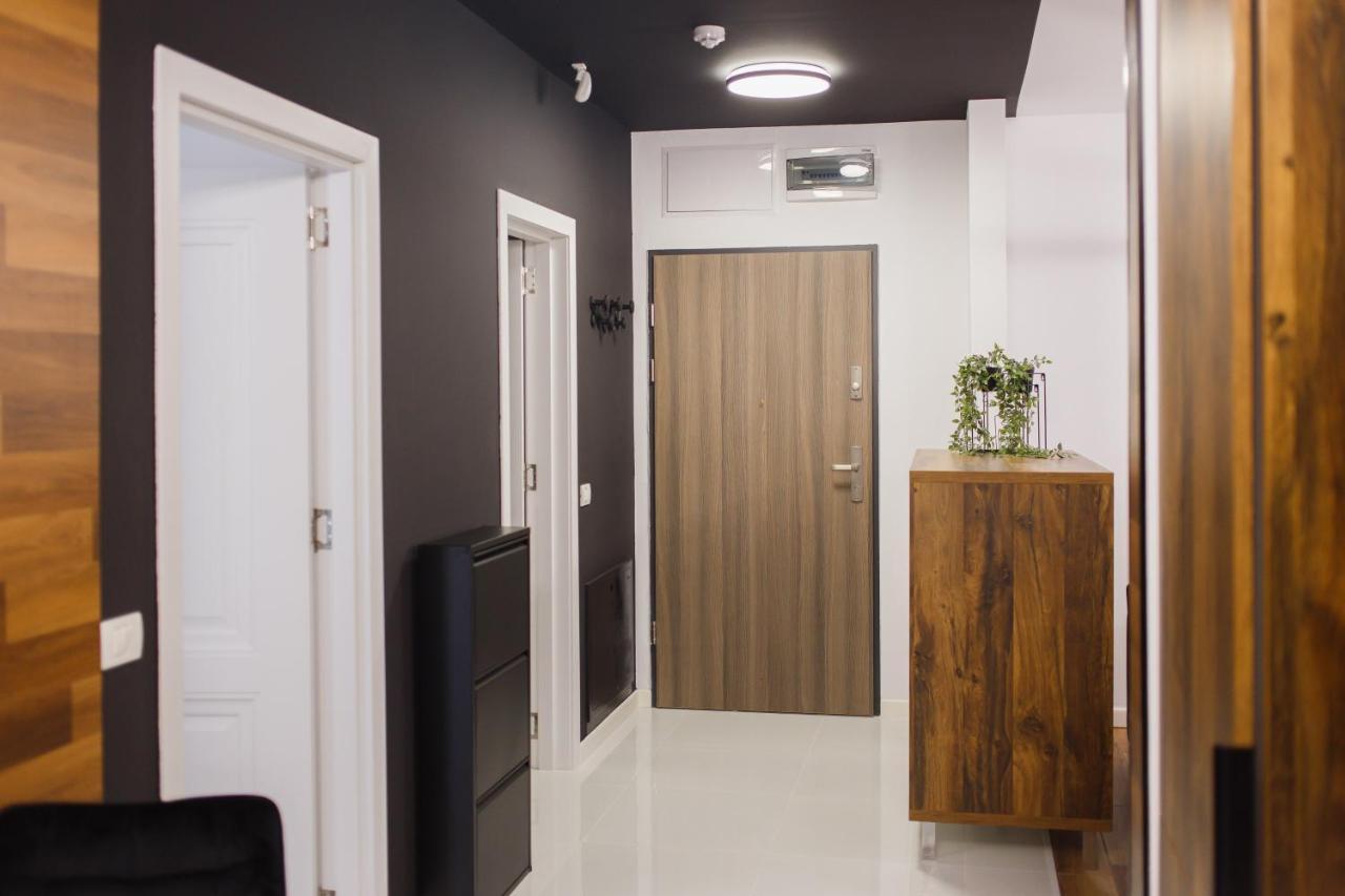 Chocolate Delight At West Residence ออราแด ภายนอก รูปภาพ